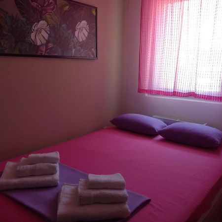 Naissa Apartment Nisz Zewnętrze zdjęcie