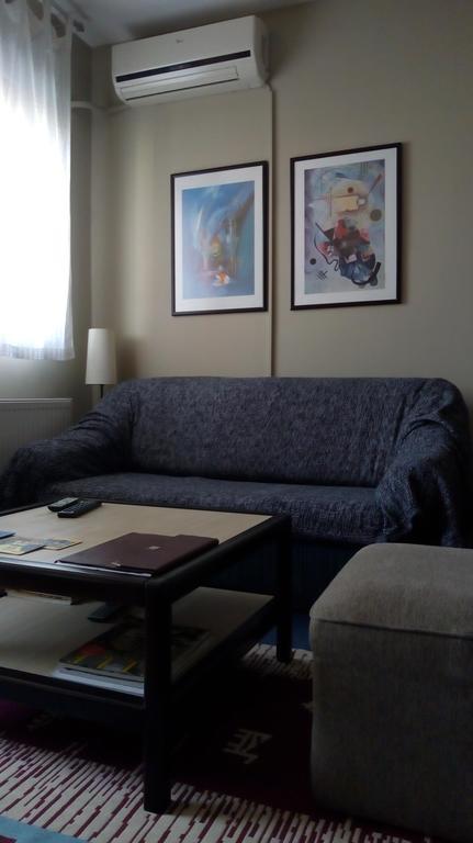 Naissa Apartment Nisz Zewnętrze zdjęcie