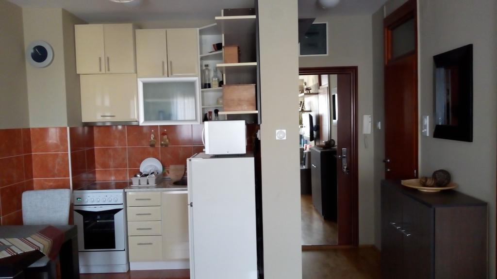 Naissa Apartment Nisz Zewnętrze zdjęcie